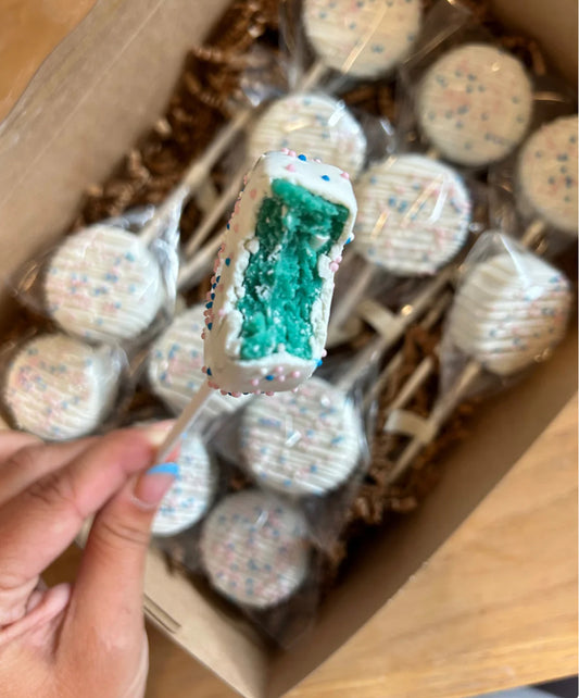 Gender Reveal Cakepops